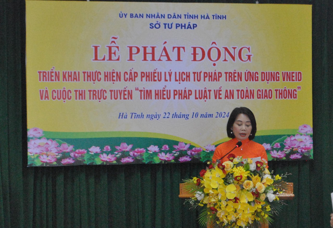 Hà Tĩnh thực hiện cấp phiếu lý lịch tư pháp qua ứng dụng VNEID và phát động cuộc thi trực tuyến tìm hiểu pháp luật về ATGT