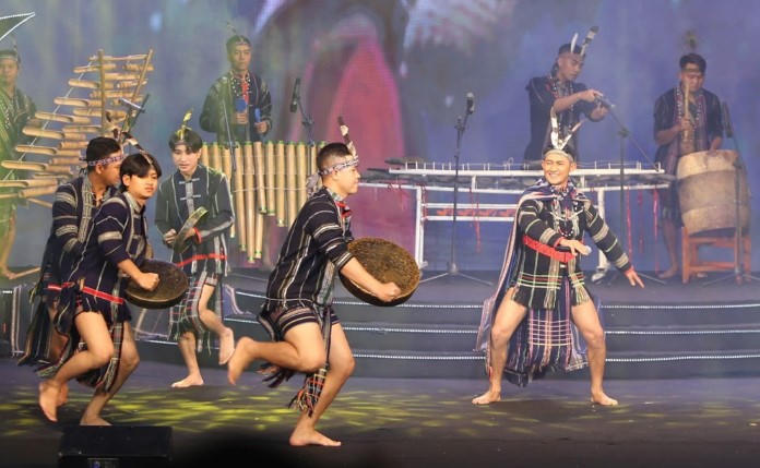 Đặc sắc màn biểu diễn các di sản văn hóa phi vật thể đã được UNESCO ghi danh