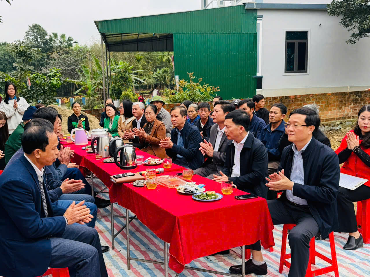 Báo Pháp luật Việt Nam và Công ty CP MBN Jupiter động thổ khởi công 2 nhà “Đại đoàn kết” tại Hà Tĩnh