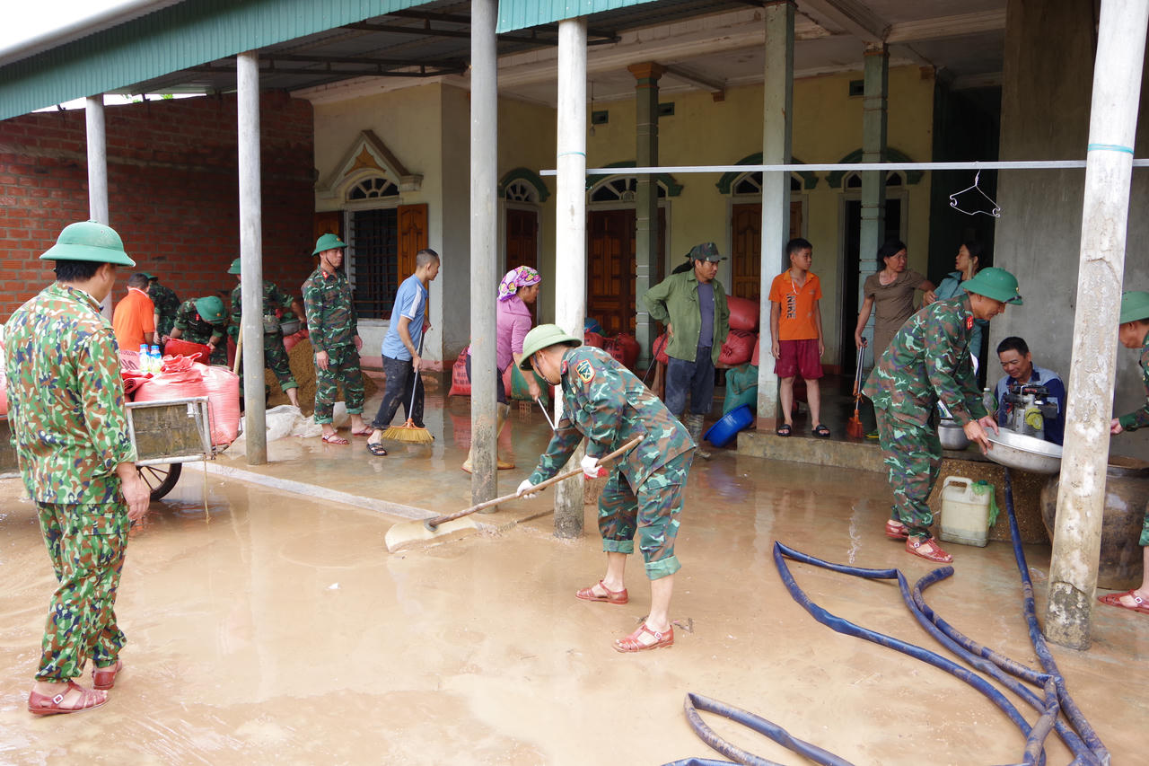 Không kịp trở tay vì lũ 'trái mùa' ở Hà Tĩnh