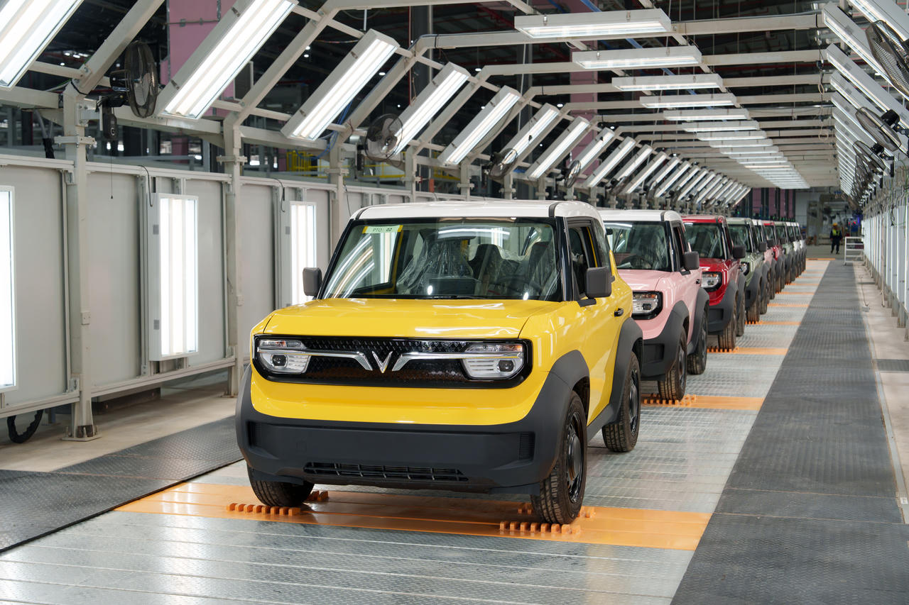 Khánh thành nhà máy sản xuất ô tô điện VINFAST tại Hà Tĩnh sau 7 tháng khởi công