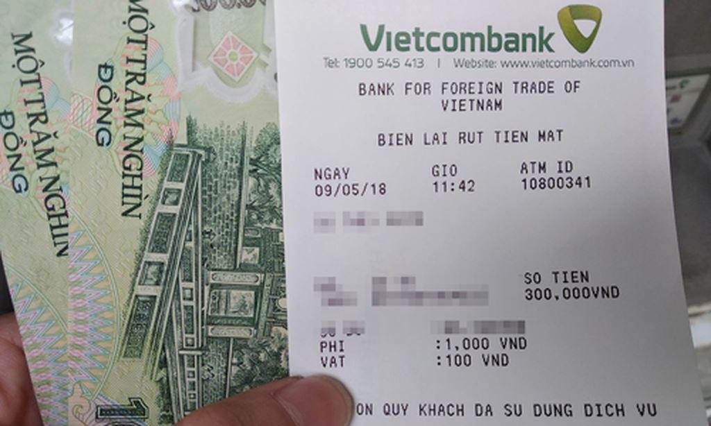 Từ 15/7, Vietcombank tăng phí giao dịch qua ATM lên tới 5.500 đồng/lần