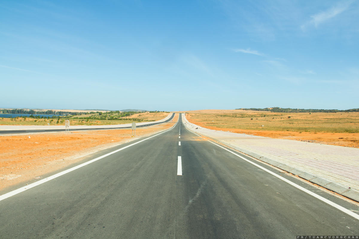 Kinh nghiệm lái xe an toàn vào ban đêm