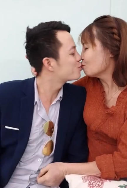 Cô dâu 62 tuổi chi thêm hàng trăm triệu chỉnh trang nhan sắc