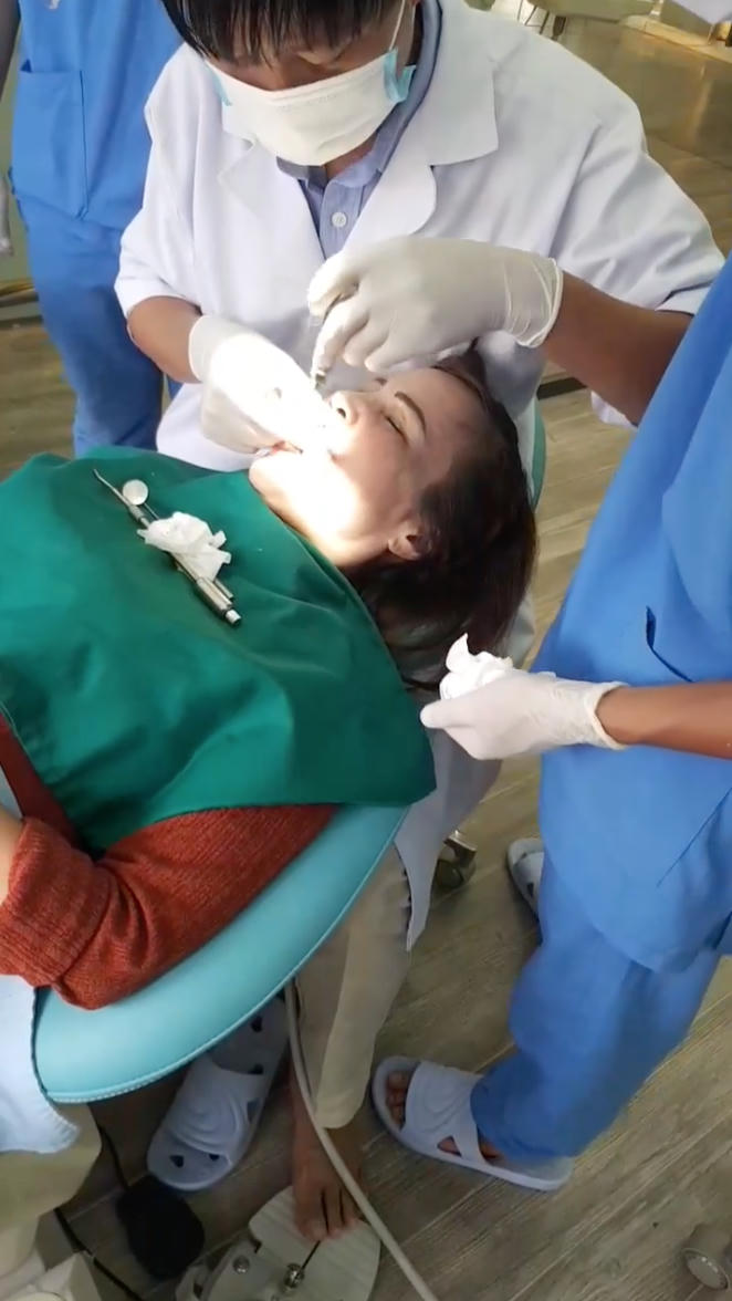 Cô dâu 62 tuổi chi thêm hàng trăm triệu chỉnh trang nhan sắc