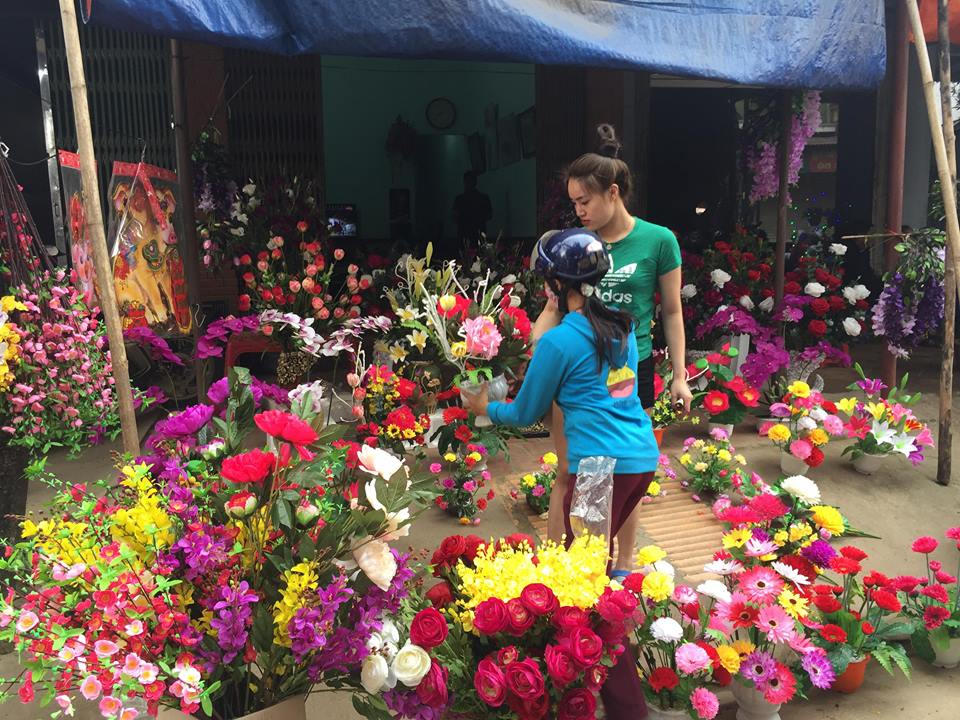 Náo nhiệt chợ quê 30 Tết 