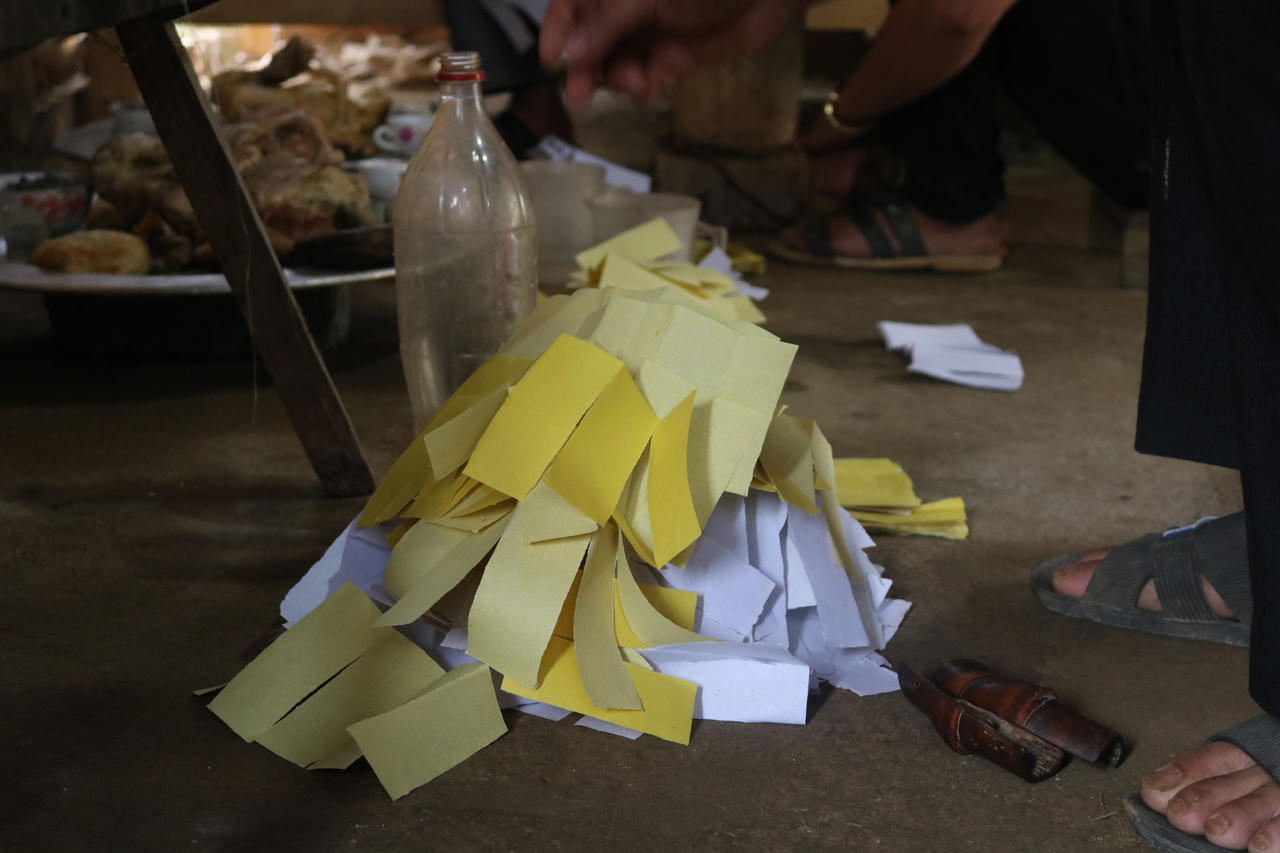 'Mục sở thị' Tết đậm đặc bản sắc của người Dao quần chẹt