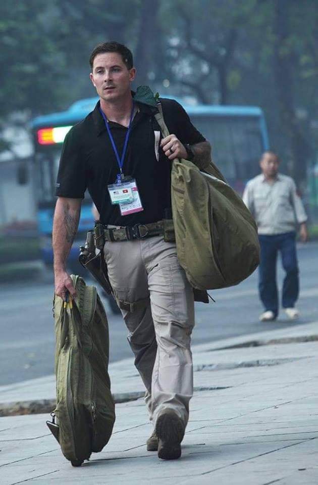 Loạt phóng viên quốc tế 'đốn tim' người trẻ Việt