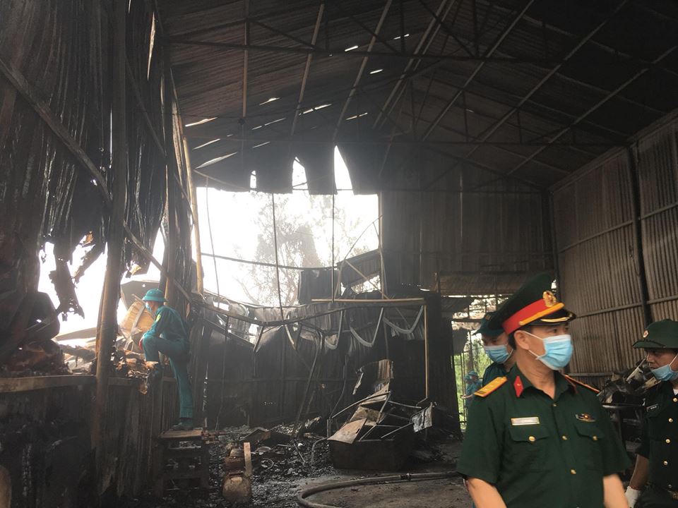 Cuộc gọi sáng sớm khiến cả gia đình thất thần 