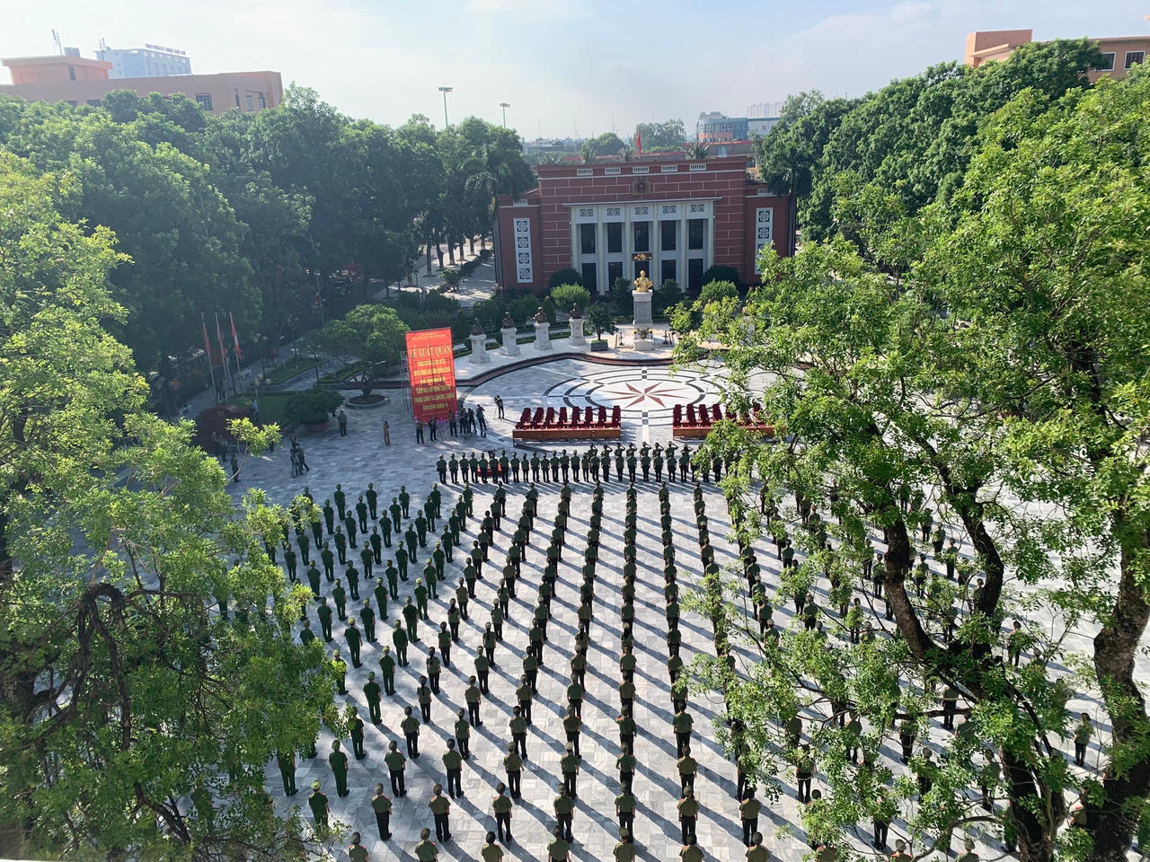 Gần 1.000 học viên Công an lên đường chi viện các tỉnh phía Nam chống dịch