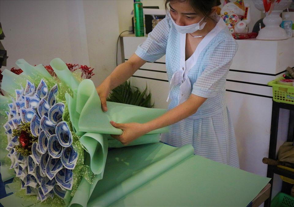 Những bó hoa độc đáo 'hút khách' trong ngày Valentine