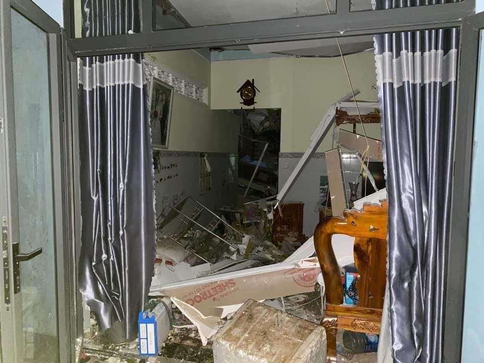 Sập 3 nhà dân sau tiếng nổ lớn, 1 phụ nữ tử vong