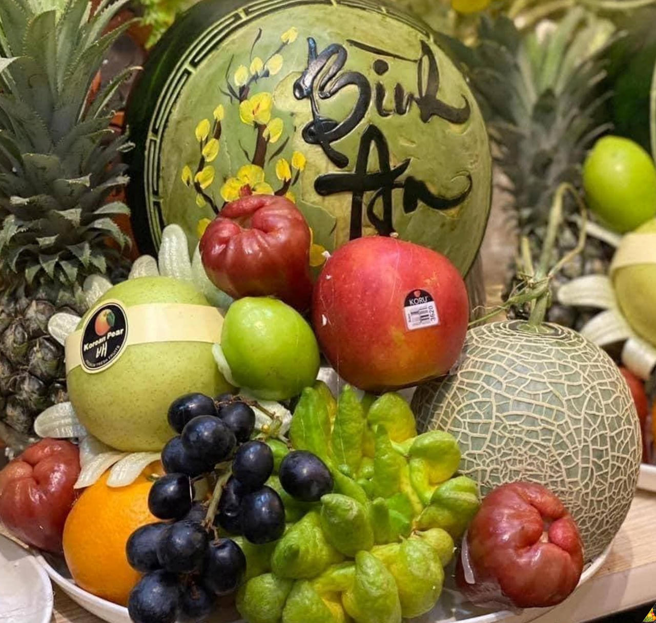 Cách bày mâm ngũ quả đẹp đón Tết Quý Mão 2023