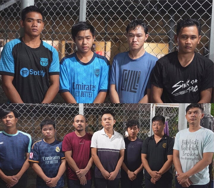 Công an nhiều tỉnh, thành 'hợp sức' phá đường dây buôn bán pháo nổ 'khủng'