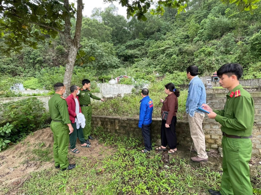 Bắt đối tượng lừa bán đất nghĩa trang ở Hà Tĩnh