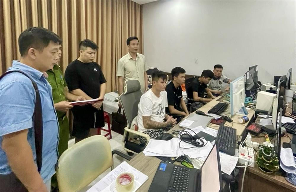 Bắt 41 người trong đường dây cho vay lãi nặng