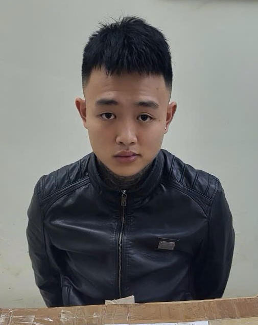 3 thanh niên giấu ma túy giấu trong thức ăn chó, mèo vận chuyển từ nước ngoài về Việt Nam