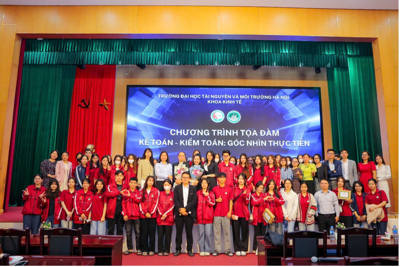 'Kế toán - Kiểm toán: Góc nhìn thực tiễn': Bước đệm cho sinh viên vững bước nghề nghiệp