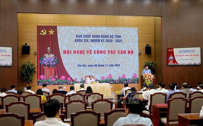 Ông Trần Huy Tuấn được bầu giữ chức Bí thư Tỉnh ủy Yên Bái