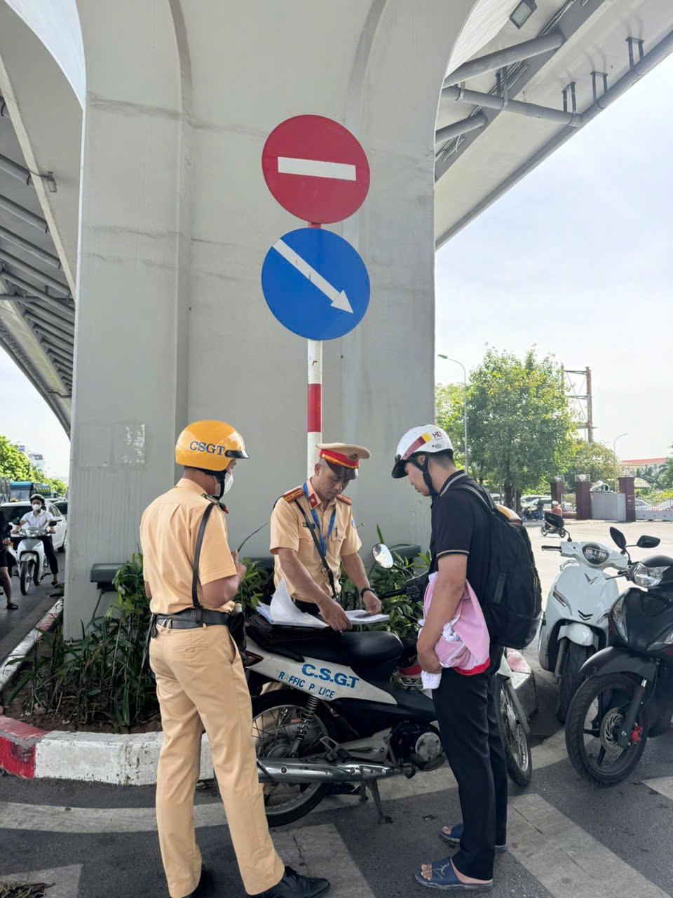 Lực lượng CSGT: Đẩy mạnh tuyên truyền An toàn giao thông trong trường học.