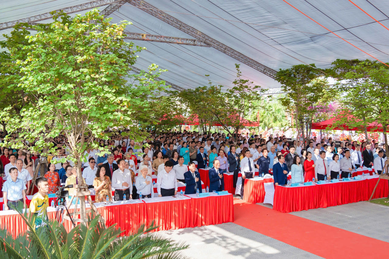 Trường Đại học Thành Đông - Chặng đường 15 năm không ngừng vươn lên