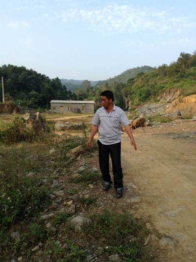 Tỉnh nghèo “quăng tiền” vào dự án… “đắp chiếu“