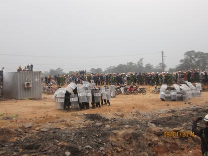 Vụ quá khích tại nhà máy Samsung là “giọt nước tràn ly“?