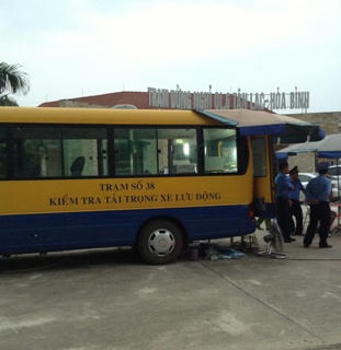 Cận cảnh trạm cân bị tố “tiếp tay” cho xe quá tải lộng hành