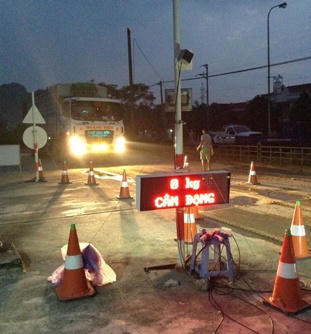 Cận cảnh trạm cân bị tố “tiếp tay” cho xe quá tải lộng hành