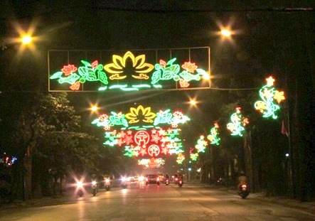 Thủ đô Hà Nội tráng lệ trong dịp kỷ niệm 60 năm giải phóng