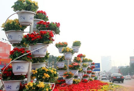 Thủ đô Hà Nội tráng lệ trong dịp kỷ niệm 60 năm giải phóng