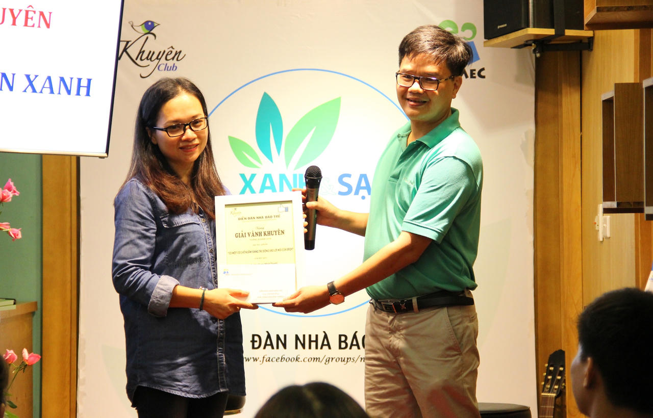 Báo PLVN đạt giải Vành Khuyên của diễn đàn nhà báo trẻ