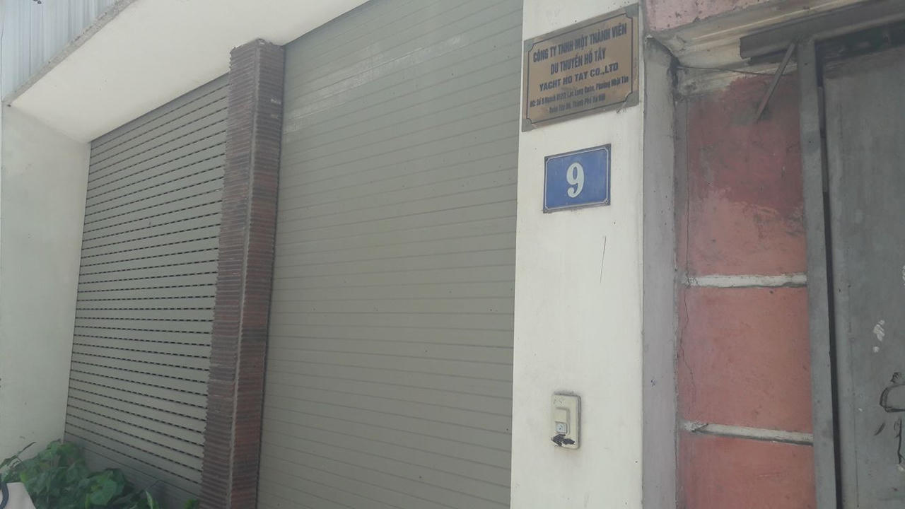 Công Ty TNHH Du Thuyền Hồ Tây 'biến mất' sau sự cố bỏ mặc du khách