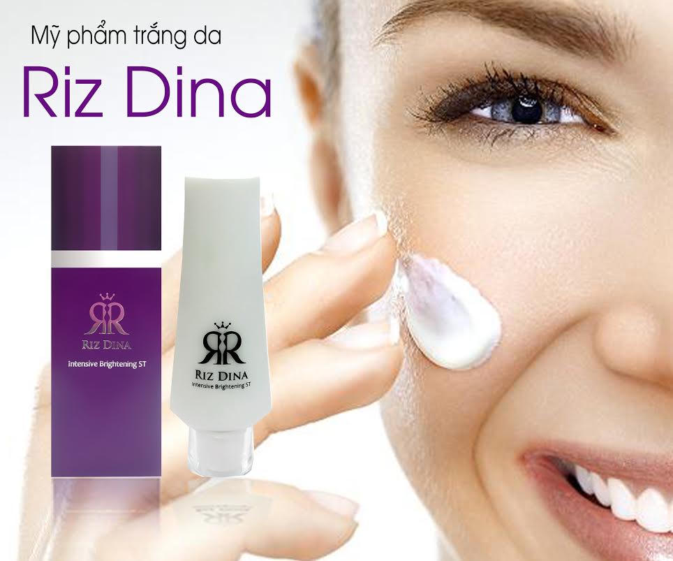 Riz Dina: Sản phẩm dưỡng da “bỏ túi” cho mùa hè