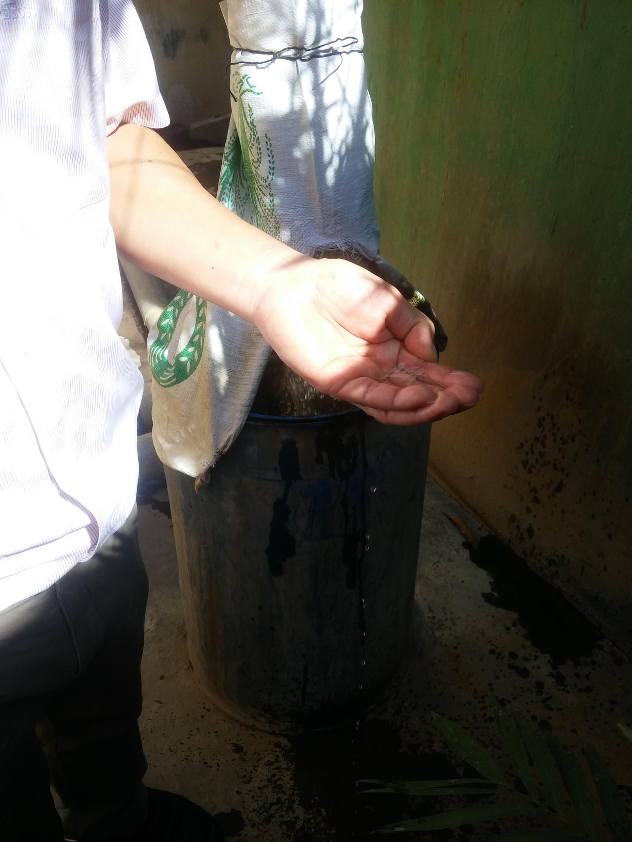 “Mục sở thị” khu xả thải nhà máy bia rượu Sài Gòn Đồng Xuân