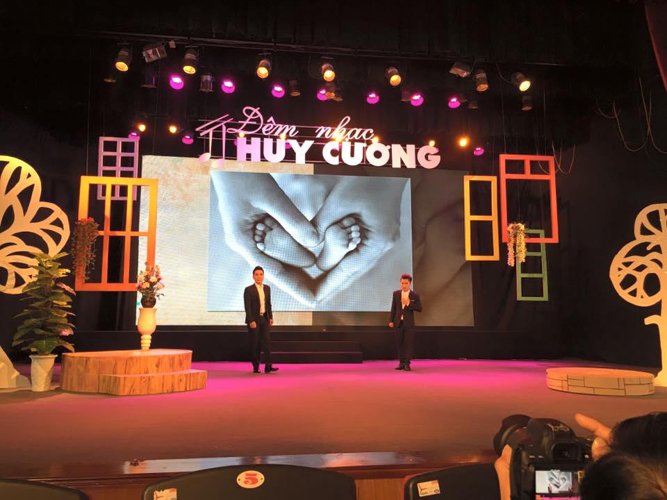 Ca sỹ Huy Cường-“Thành phố mưa bay” tưới mát những tâm hồn yêu nhạc