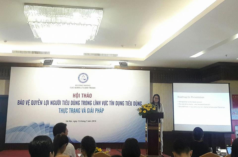 Bàn giải pháp bảo vệ quyền lợi người tiêu dùng trong lĩnh vực tín dụng