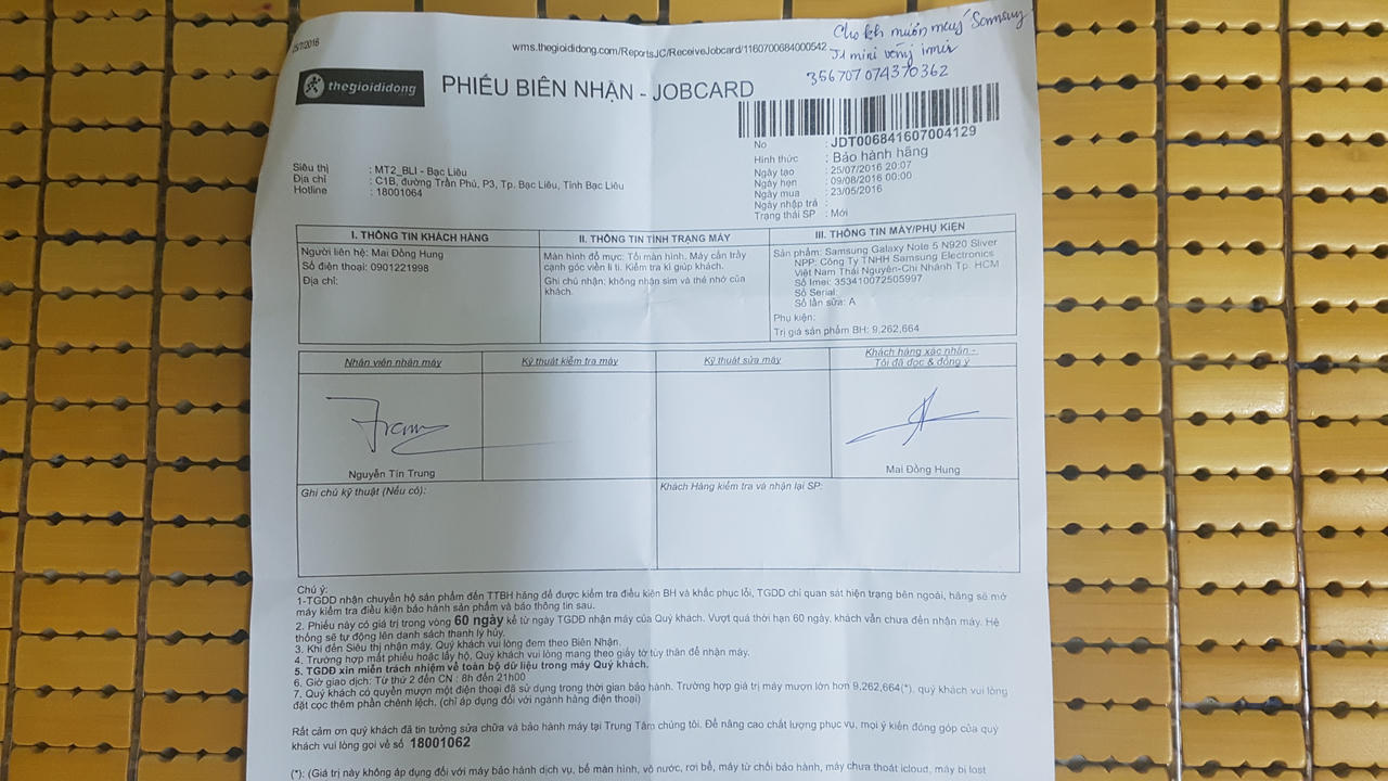 Thế giới di động “bắt tay” Samsung Việt Nam đùn đẩy trách nhiệm?