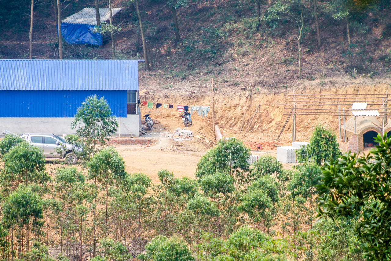 Cận cảnh công trường “xẻ thịt” rừng phòng hộ tại Xã Ngọc Thanh - TX Phúc Yên