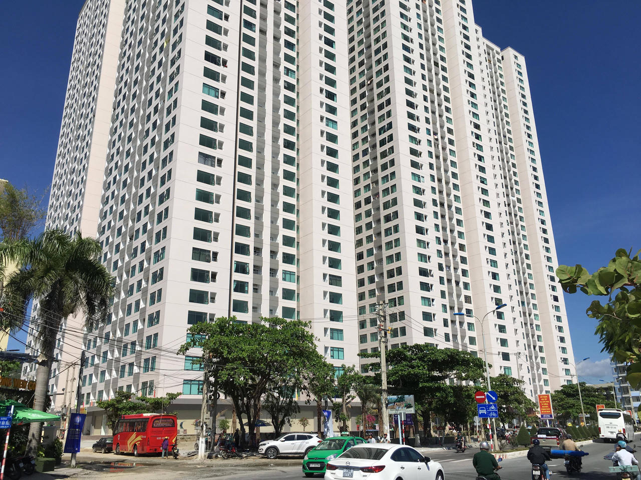 Khách hàng nói gì về Mường Thanh Viễn Triều của “đại gia điếu cày” Lê Thanh Thản