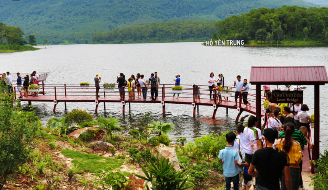 Quảng Ninh: Tăng cường công tác quản lý khu vực hồ Yên Trung