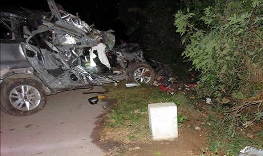 2 người chết, 3 người trọng thương do va chạm xe ở Thái Bình