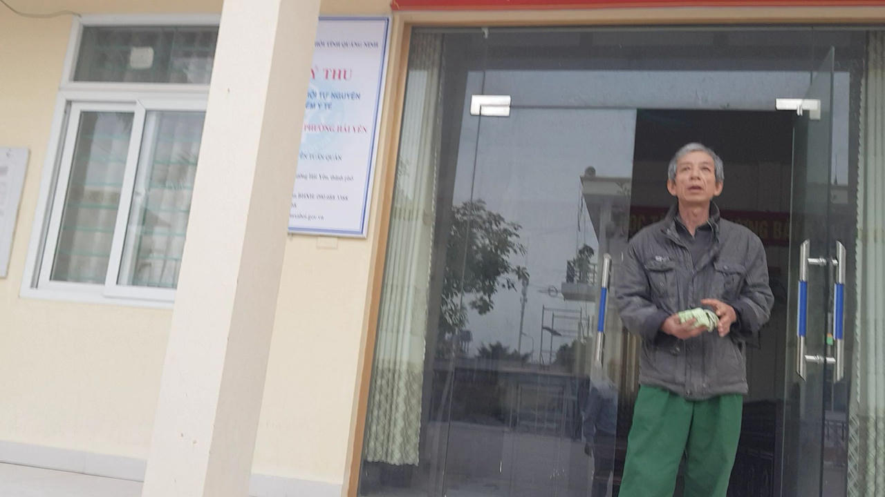 UBND phường Hải Yên (TP Móng Cái) 'cửa đóng then cài' giờ hành chính