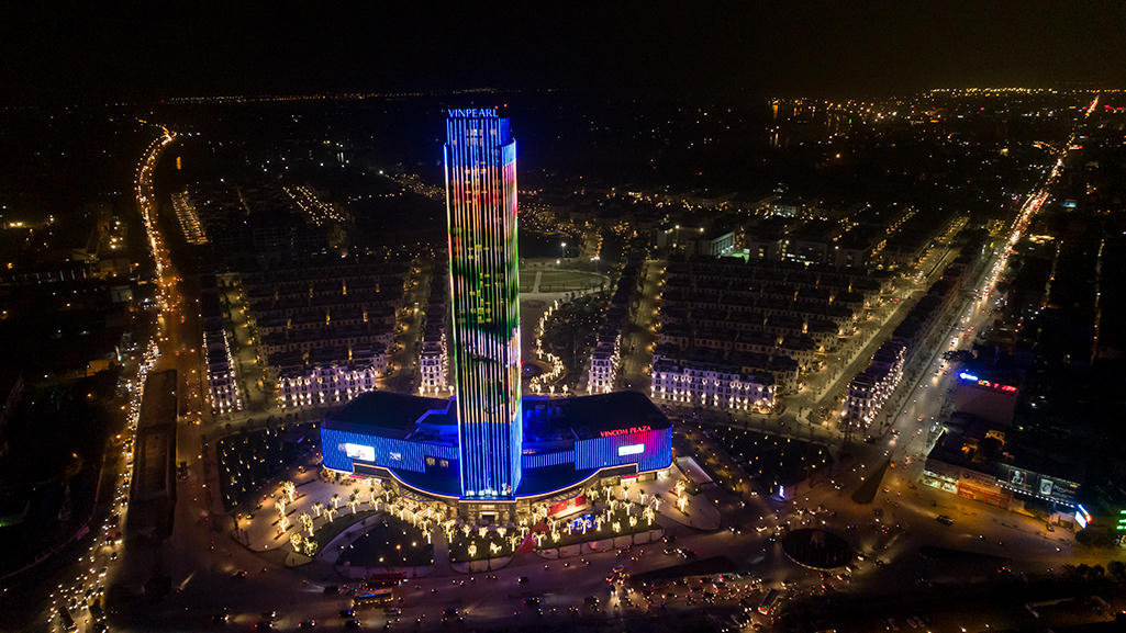 Vingroup khai trương khách sạn 45 tầng cao nhất Đông Bắc Bộ