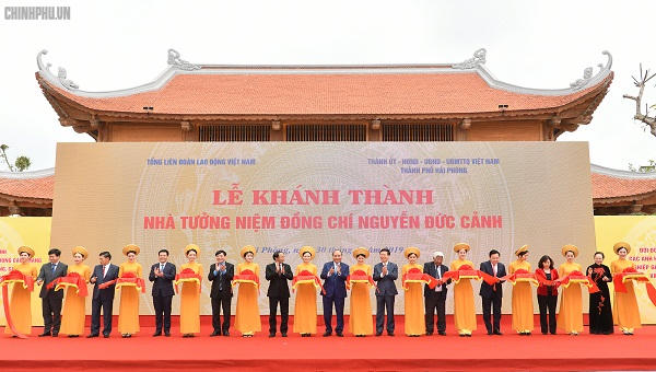 Thủ tướng cắt băng khánh thành Nhà tưởng niệm Bí thư đầu tiên của Hải Phòng