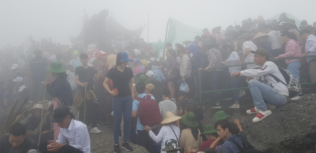 Khách du lịch đến các điểm tham quan trên địa bàn tỉnh Quảng Ninh tăng 15%