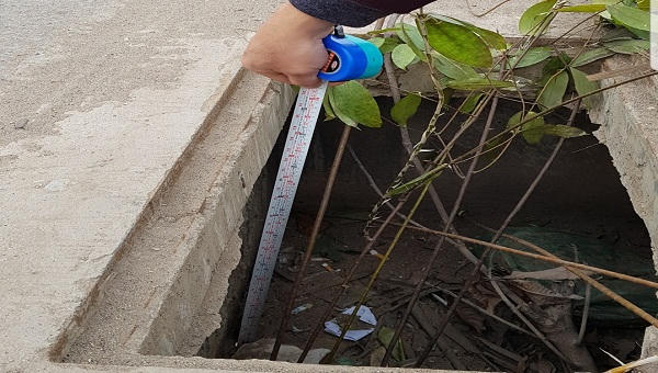 Kẻ gian lấy cắp hàng loạt nắp cống trên tuyến đường 10 làn xe đẹp nhất Hạ Long