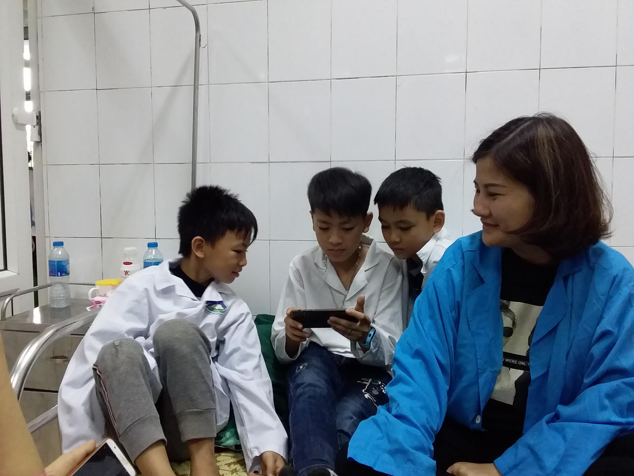 Tin mới nhất vụ hơn 40 học sinh nhập viện vì ăn bột thông bồn cầu