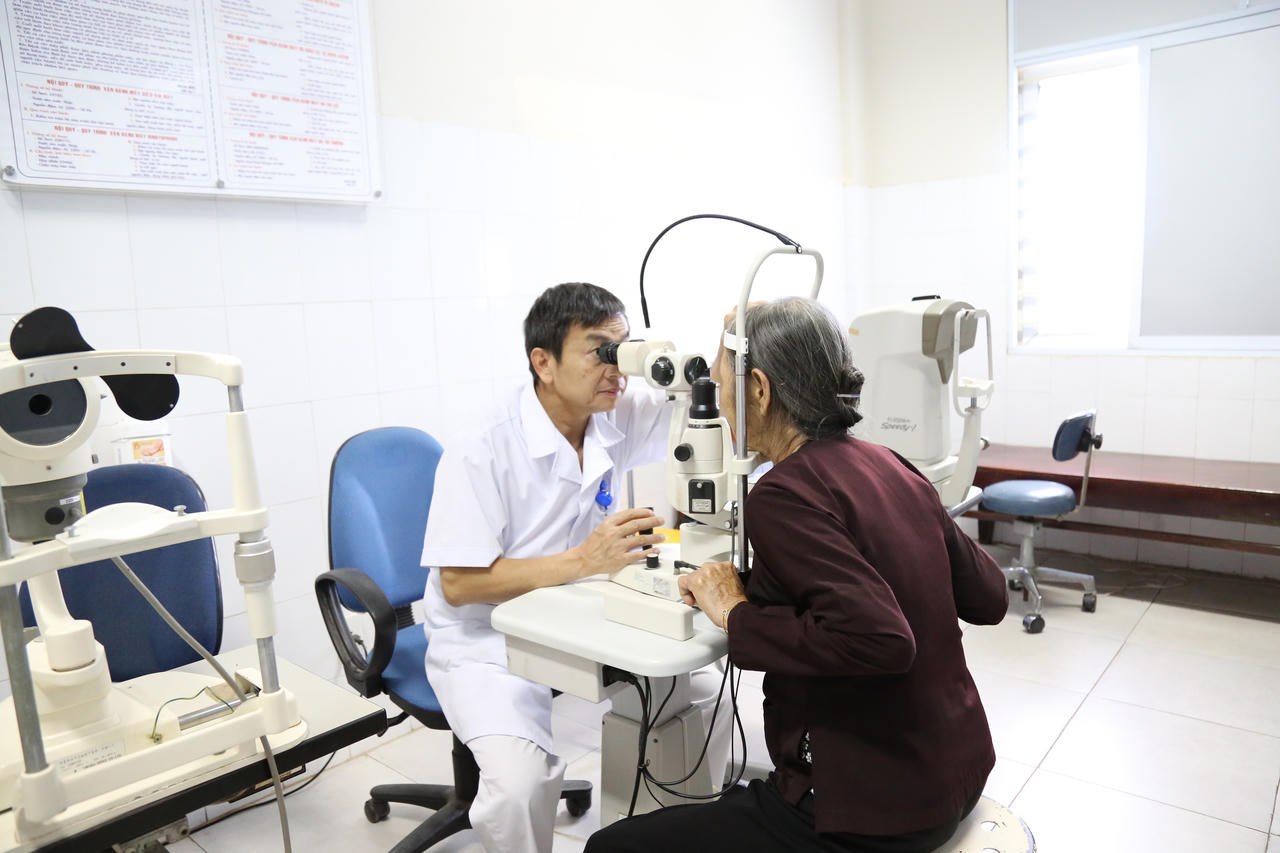 Bệnh viện Đa khoa tỉnh Phú Thọ phát triển kỹ thuật chuyên môn cao về Mắt