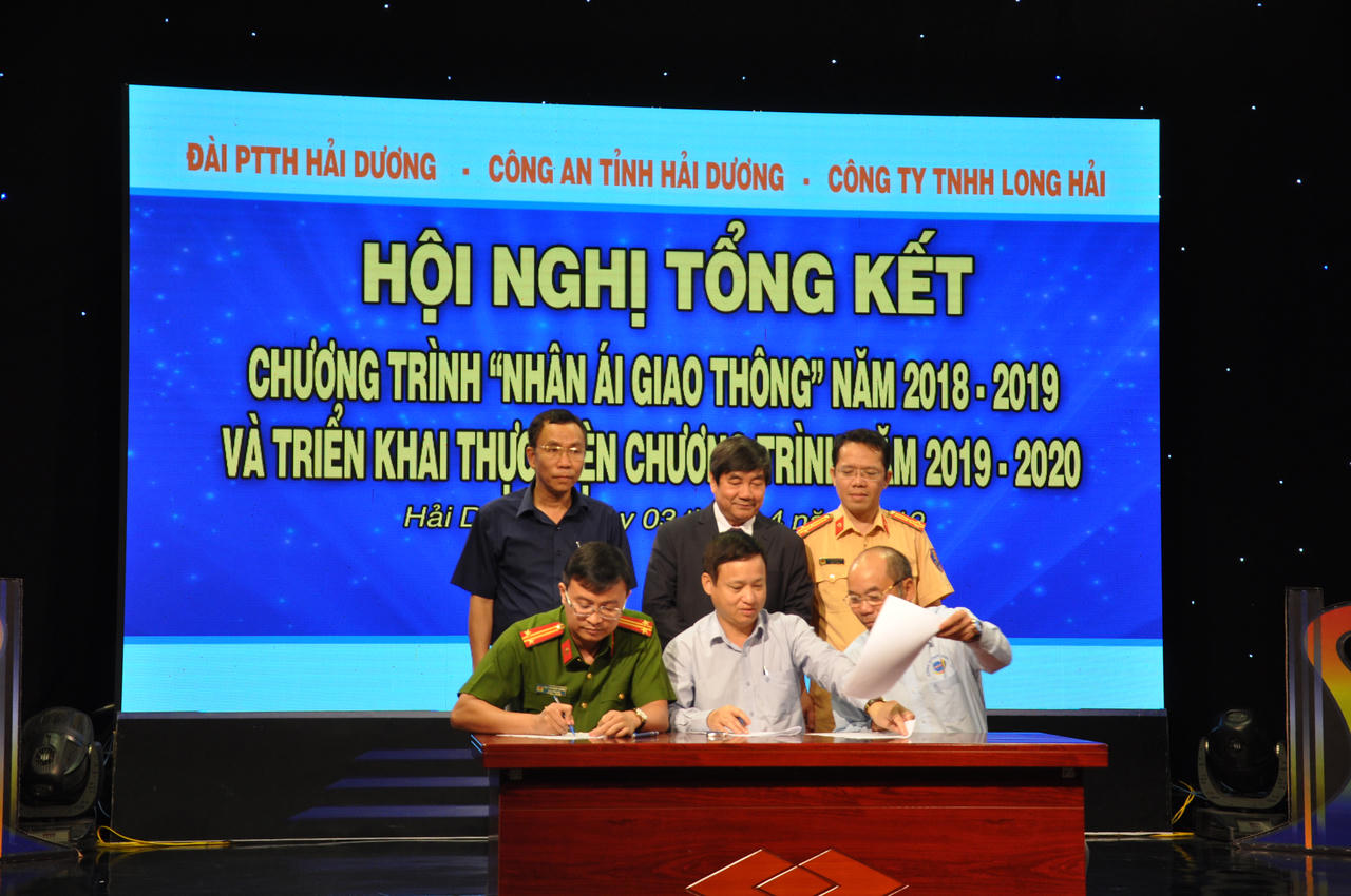  Hải Dương: Tổ chức tổng kết chương trình thực tế: “Nhân ái giao thông”